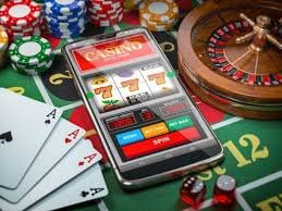 Filipino sports fans browsing ctrac bet section on mobile
